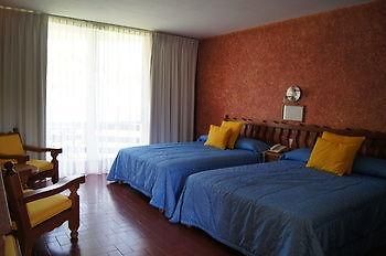 Hotel Villa Montecarlo Чапала Екстер'єр фото